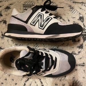 New Balance sneakers 574